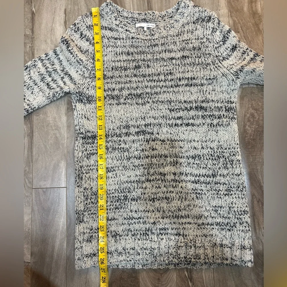 Oak + Fort Wool Blend Crew Neck Sweater Size Small Ribbed Hem - Picture 8 of 8